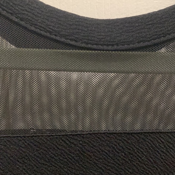 Dress • cute/ formal • black and white designed • - Picture 6 of 11